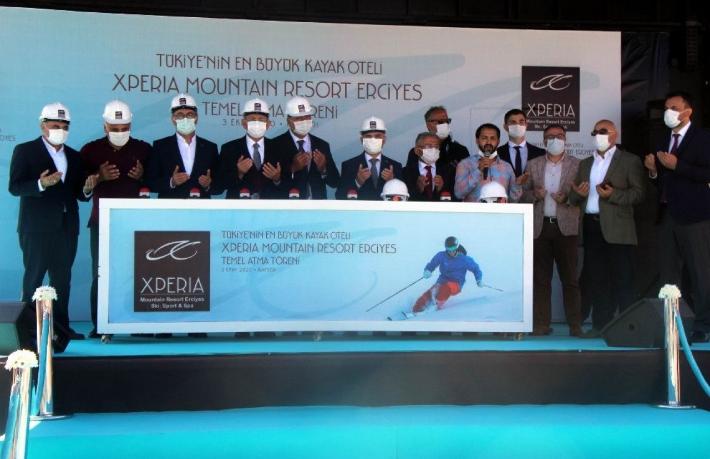 Türkiye’nin en büyük dağ otelinin temeli atıldı