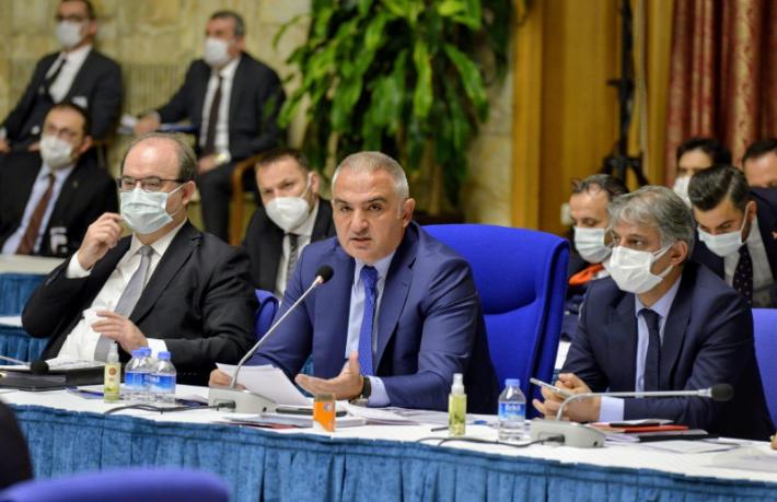 Bakan Ersoy: Dünya birinciliğini hedefliyoruz