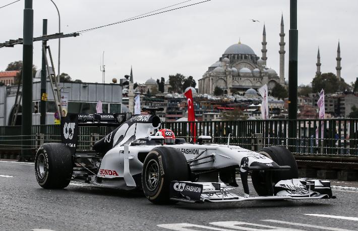 Formula 1 heyecanı bugün başlıyor