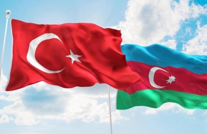 Azerbaycan-Türkiye arasında kimlikle seyahat başlıyor