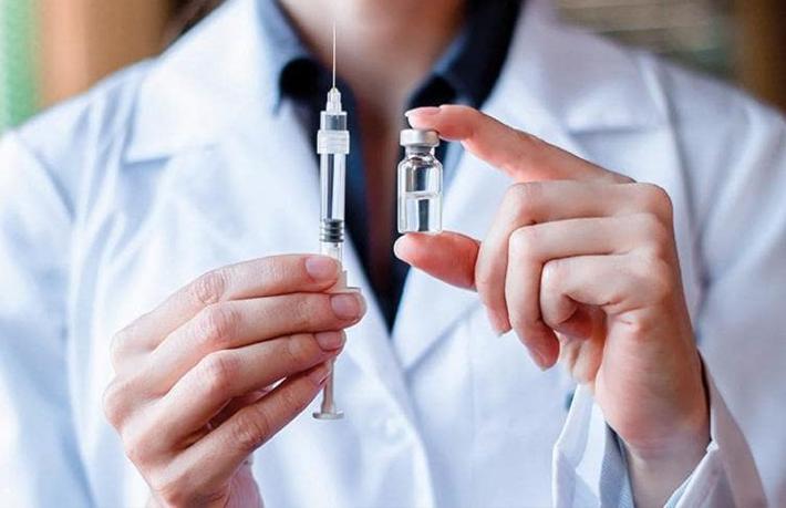 Turizm çalışanları öncelikli aşılanmalı