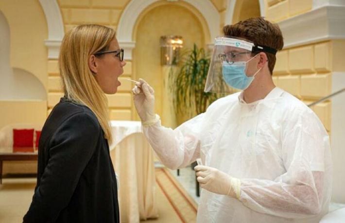 2021'de seyahatlerde PCR testi şartı