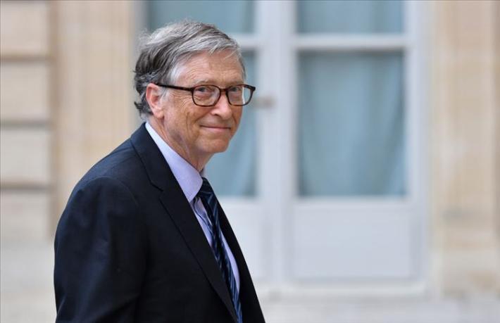 Bill Gates hangi havacılık şirketini satın aldı?