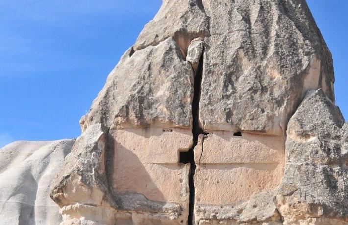 Kapadokya'dan kötü haber... Birçok peri bacası çöktü