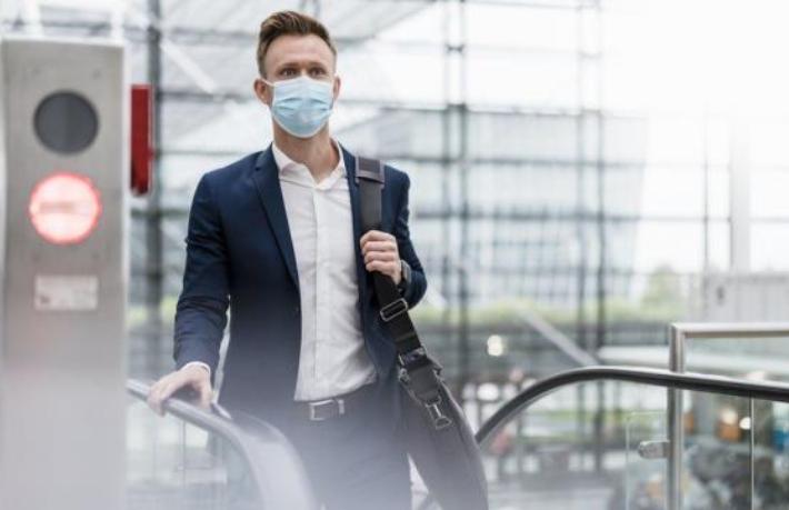 Hangi ülkeler turistlere aşı olmayı şart koşacak?