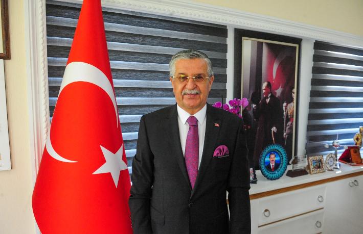 Necati Topaloğlu: Kemer'i turizm sezonuna hazırladık