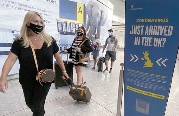 Aşı pasaportu oyununa turizmcilerden sert tepki: Yunanistan’ın küçük oyunu tutmaz