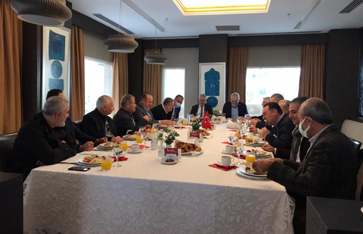 Tarihi Yarımada otelcileri İBB İtfaiye Daire Başkanı ile buluştu