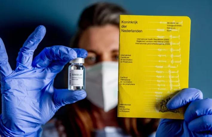 Aşı pasaportu yeni normal olacak... Küresel turizmi aşı olanlar canlandıracak