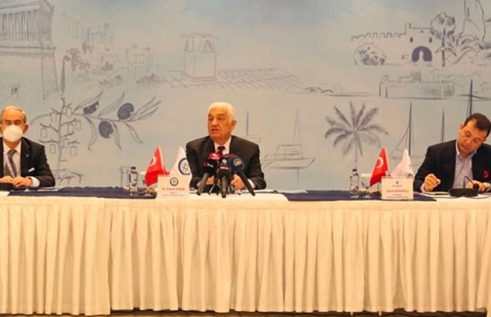 Belediye Başkanları turizmi masaya yatırdı