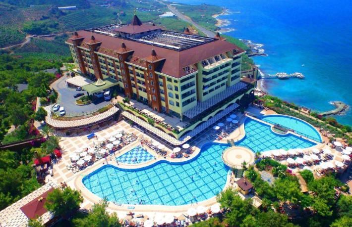 Utopia World Hotel’in satış işlemleri tamamlandı