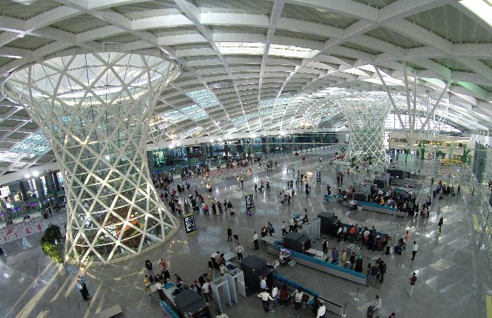 TAV’ın kuyrukları yöneten yazılımına ödül