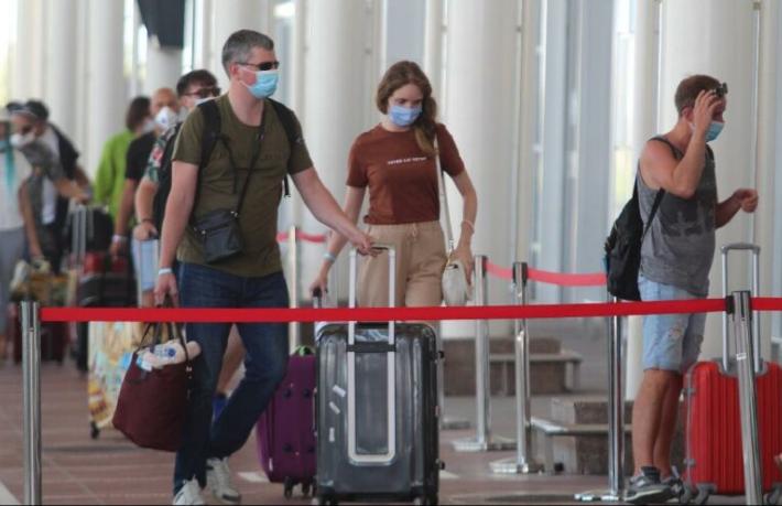 Yurt içi seyahat yüzde 45.2 azaldı