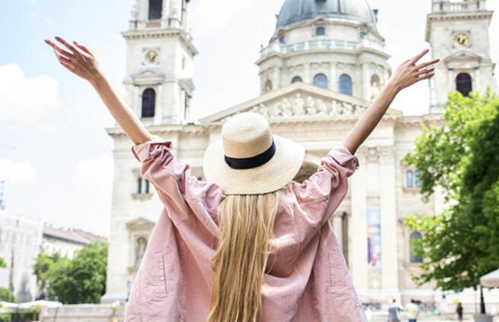 Macaristan Türk vatandaşlarına kapılarını açıyor