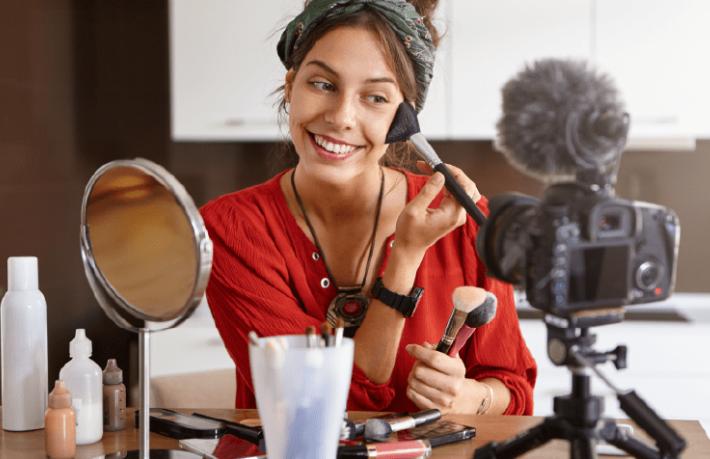 Influencer’ların sosyal medyada ‘örtülü reklam’ yapması yasaklandı