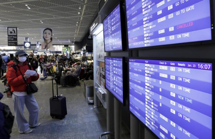 Çin, Kovid-19 nedeniyle yurt dışından gelen 487 uçuşu iptal etti