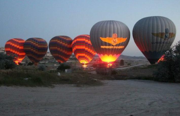 Kapadokya'da gökyüzü 21 gün sonra yeniden şenlendi