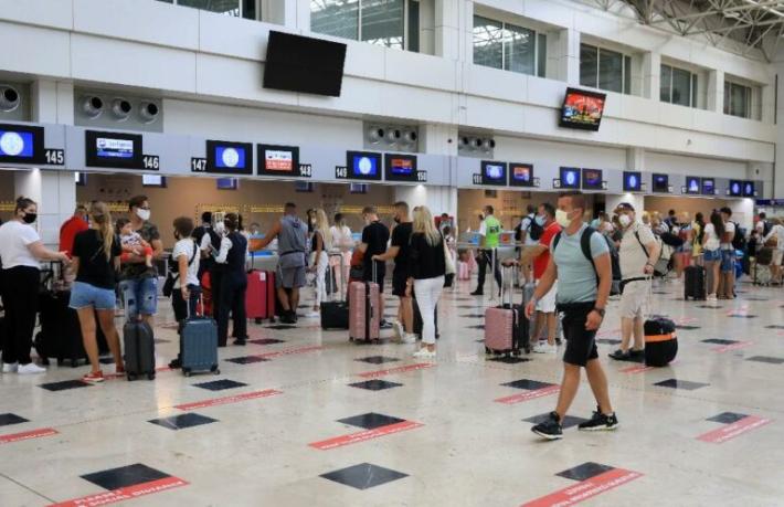 Büyük hayal kırıklığı... Antalya’ya 5 ayda 747 bin turist geldi