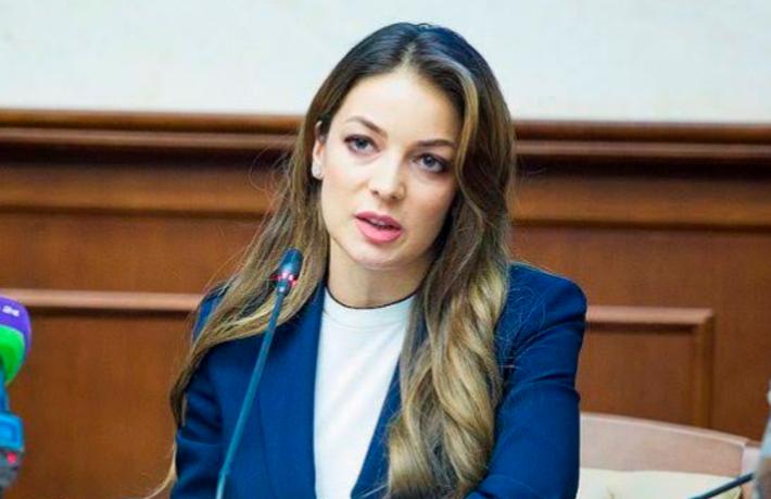 Rusya'dan müjde gibi açıklama... "Türkiye daha erken açılabilir"