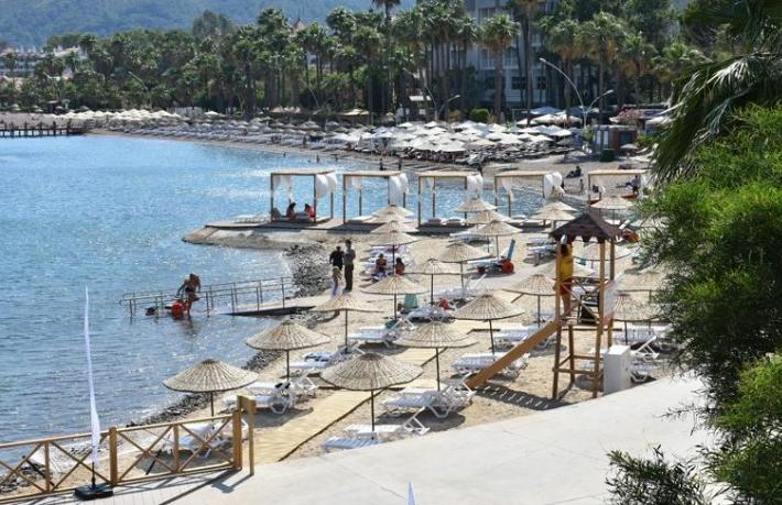 Marmaris’te çevrecilerin tepkisini çeken plaj açıldı