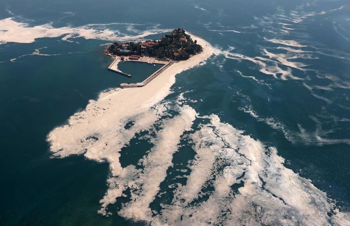 Müsilajın rotası Ege turizmini vurur mu?