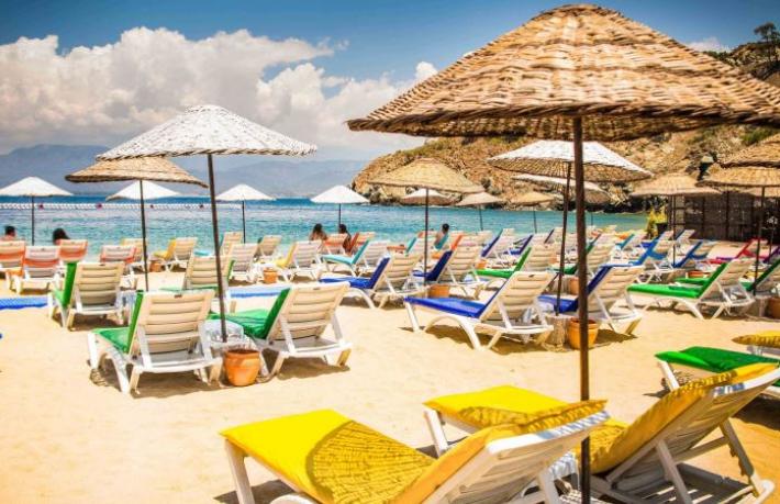 Türkiye Almanya'da Yunanistan ile kapışıyor