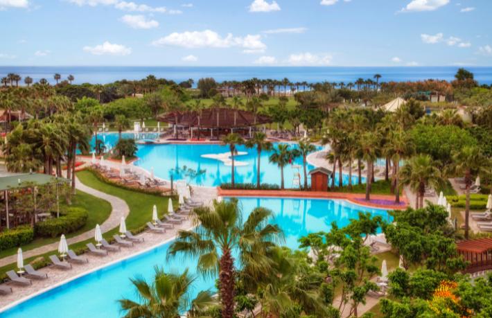 Barut Hotels 50'nci kuruluş yıldönümünü kutluyor