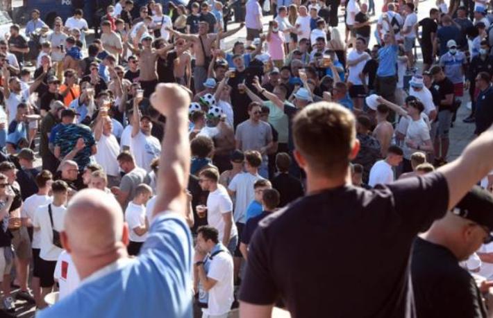 Portekiz turizmine ağır darbe... İstanbul yerine Porto’ya giden İngiliz taraftarlar yaktı