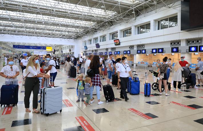 Turizmde yeni kâbus: Delta varyantı