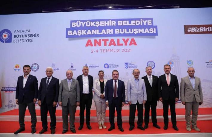 CHP'li 11 Büyükşehir Belediye Başkanı'ndan ortak turizm açıklaması