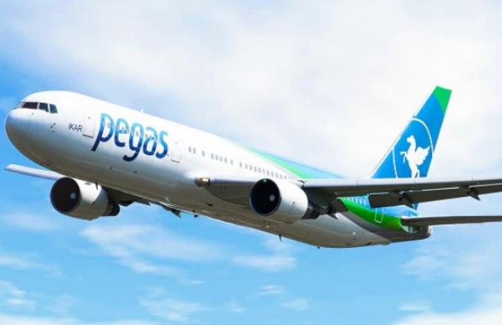 Türkiye'ye ilk turist kafilesini gönderdi