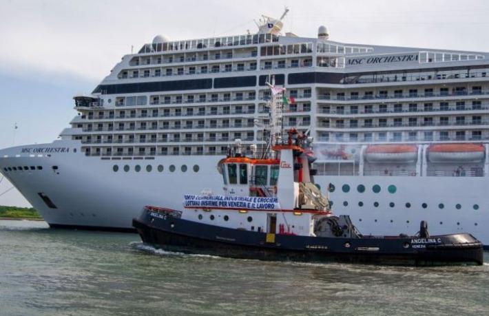 Venedik'te cruise gemilere yasak geldi