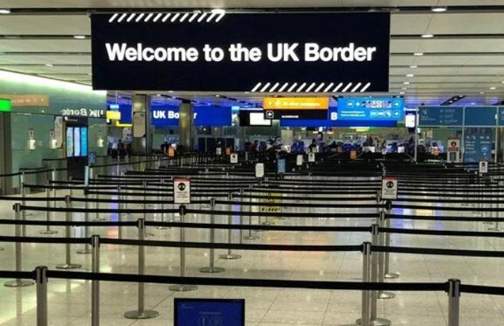 İngiltere’den yeni seyahat kararı