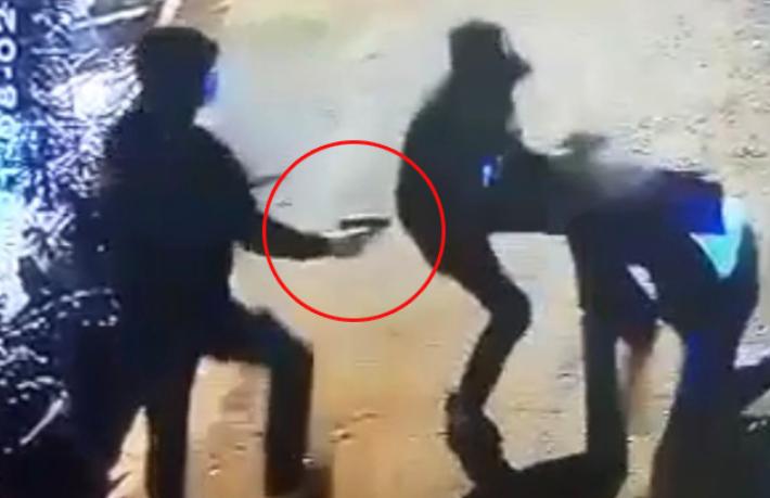 Otel personeline silahlı saldırı kamerada