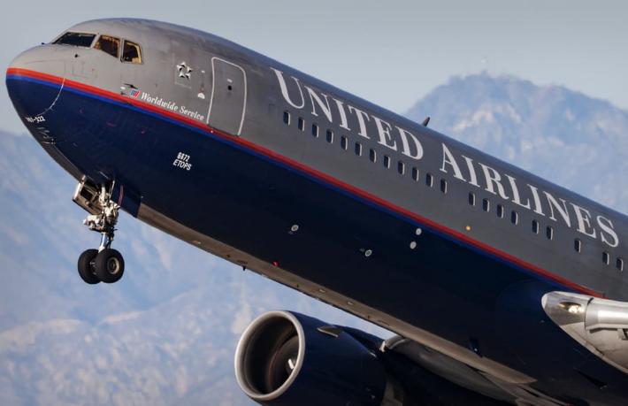 Çalışanlarına aşı zorunluluğu getiren ilk şirket oldu