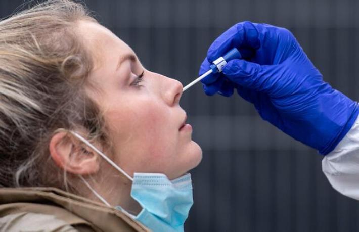 Turistlerin hızlı testlerini oteller ödeyecek