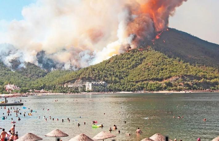 Turizmcilerden çağrı: Yangın bölgelerine tatile gidin