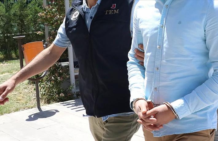 İstanbul'da sahte pasaport çetesine operasyon