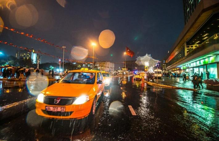 Bakanlık 'sarı kriz' topunu İBB’ye attı… 4 öneri sıraladı