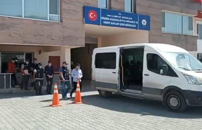 Otelinde kaçak göçmen saklayan otel sahipleri tutuklandı