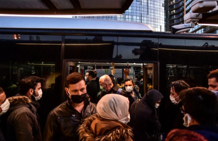 Toplu taşımada 'PCR testi zorunluluğu' dönemi