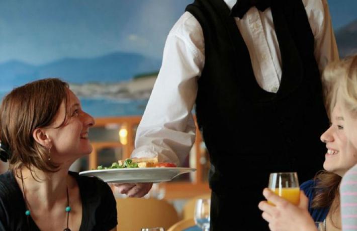 İstihdamın yükünü hizmet sektörü sırtladı