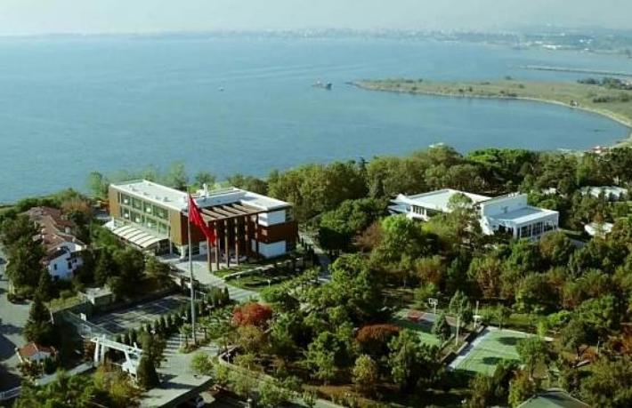 Gazetecilerin tatil köyü gençlik kampı olacak
