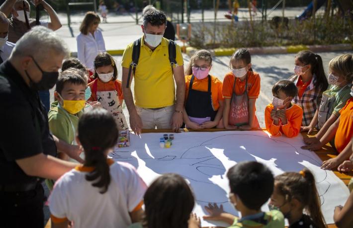 Alaçatı'da turizm sanat ile buluştu
