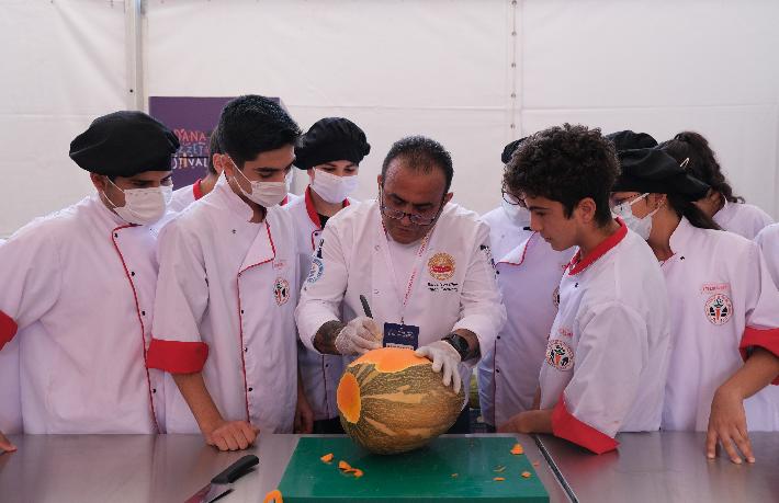 Adana Lezzet Festivali’nde Gastronomi şovu