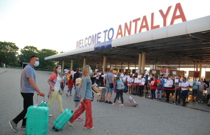 Antalya'ya en çok turist getiren tur operatörleri belli oldu
