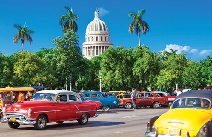 Küba sınırlarını uluslararası seyahat ve turizme açıyor