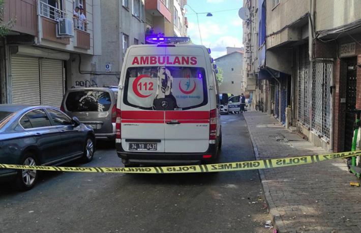 İstanbul'da turist taşıyan minibüs şoförü kalp krizi geçirdi