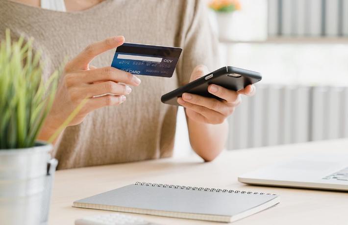 Kredi kartıyla en fazla ödeme hava yollarında