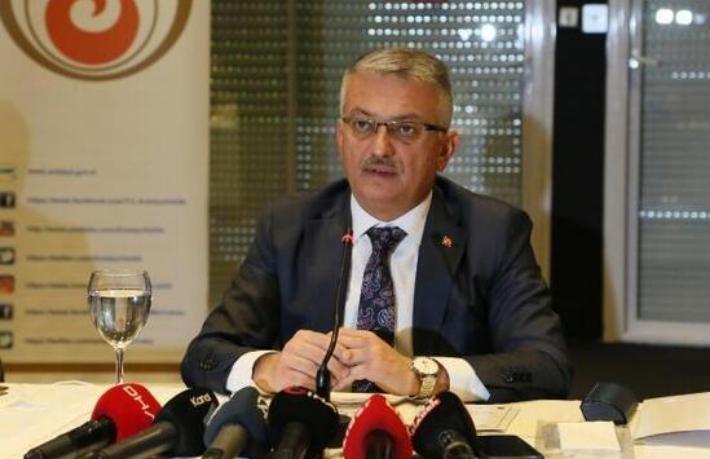Vali Yazıcı Antalya'ya gelen turist sayısını açıkladı... 2022 çok daha iyi olacak